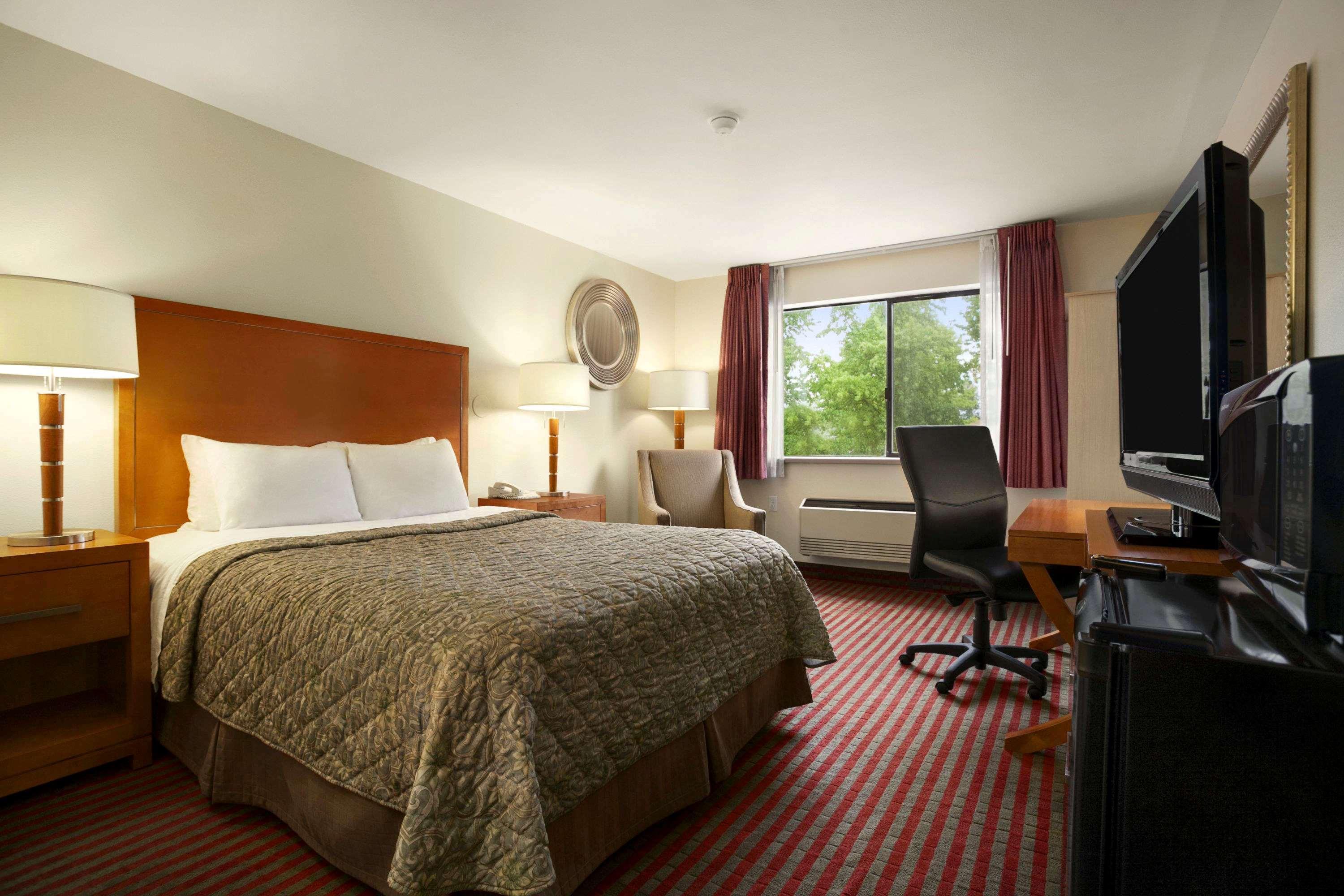 Colony Inn Kent Ngoại thất bức ảnh